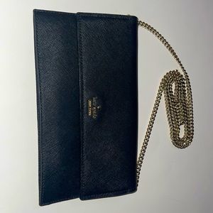 Kate spade’s crossbody clutch purse